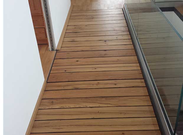 Holzboden vom Schreiner