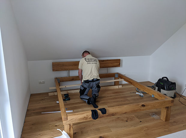 Maßanfertigung Doppelbett aus altem Eichenholz